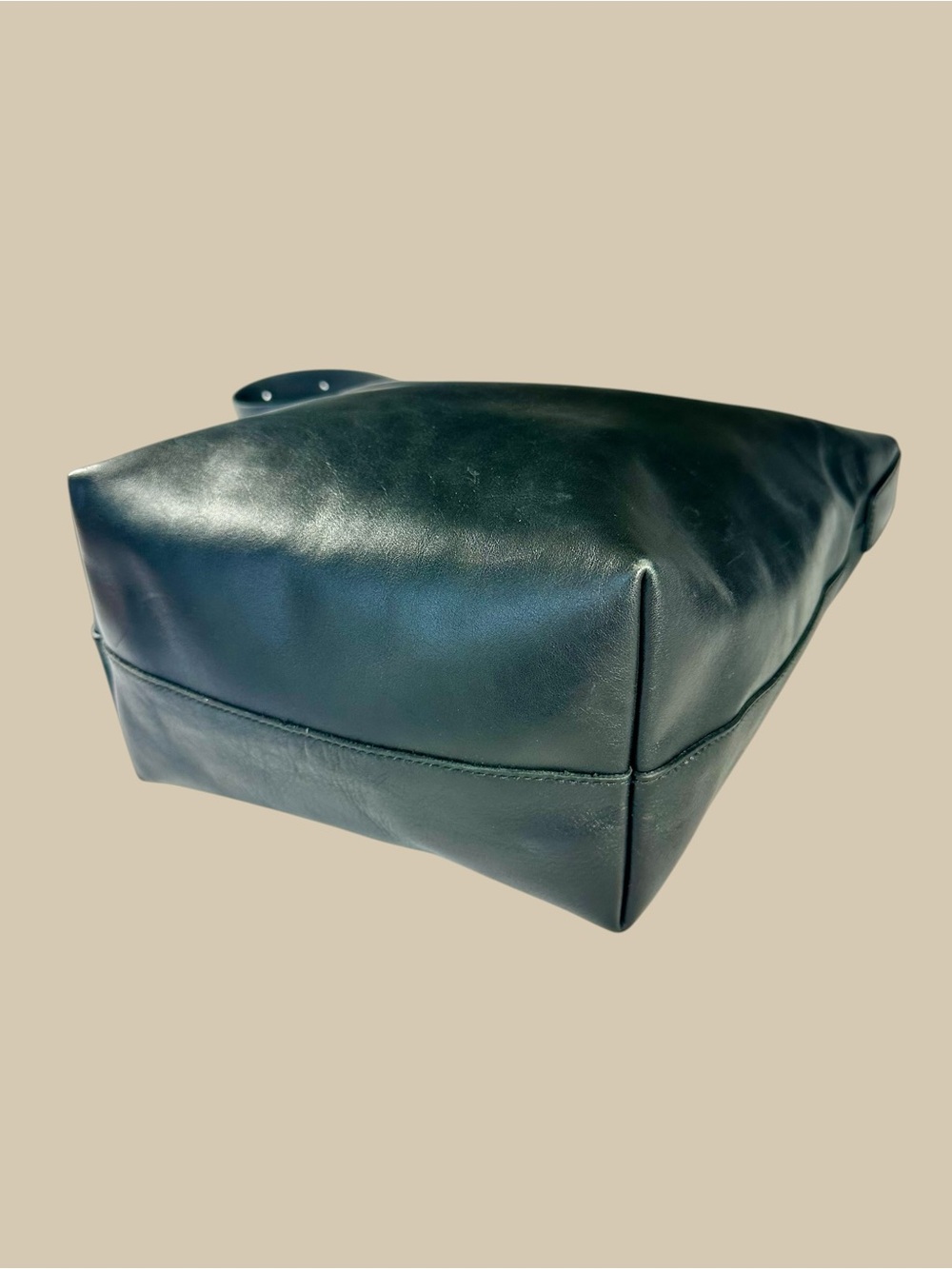 NWT Madwell The Essential Leather Tote/Bucket/Shoulder Bag - Black - Picture 7 of 12